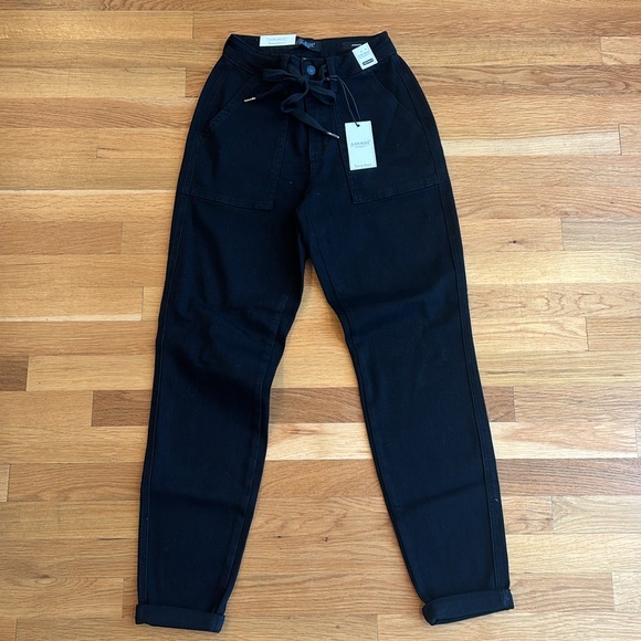 Jet Black Judy Blue Jogger Jeans NWT - Picture 7 of 7
